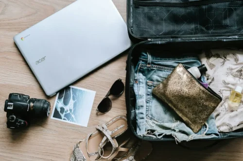 Budget Travel Tips 2026: How to Travel More While Spending Less
